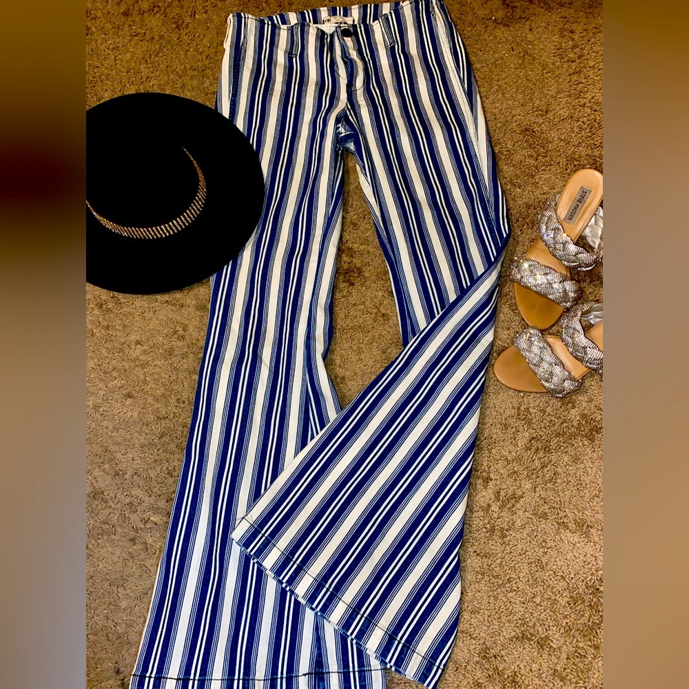 Free People Size 29 Bellbottoms